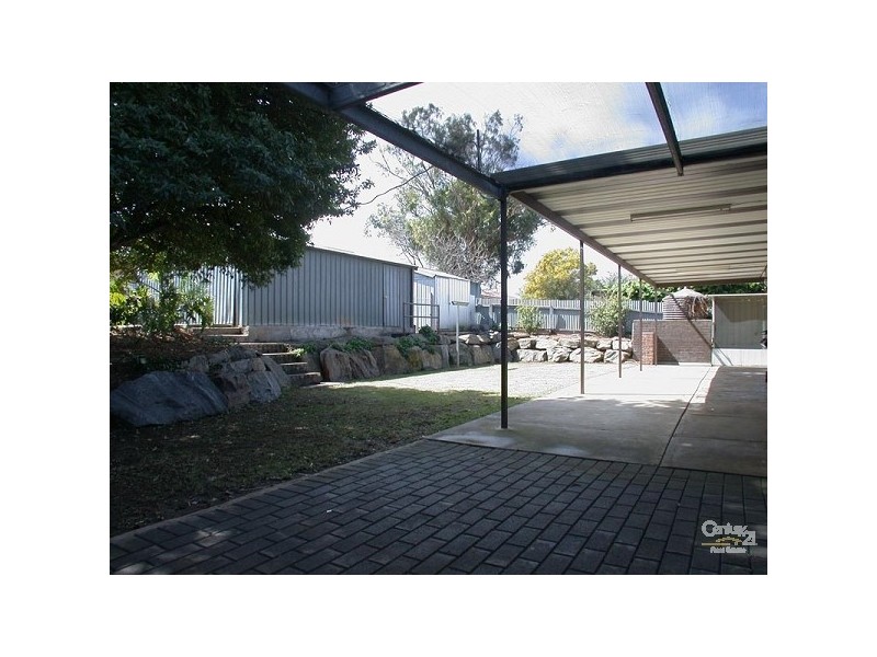 1 Westmoreland Road, Morphett Vale SA 5162