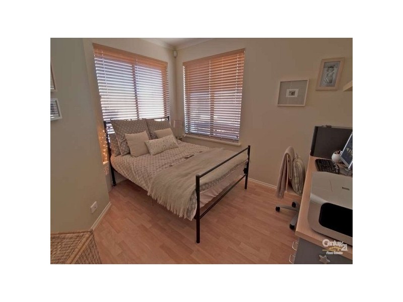 15 Stanford Glen, Seaford Rise SA 5169