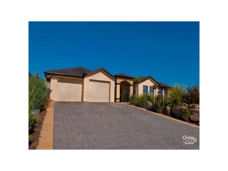 15 Stanford Glen, Seaford Rise SA 5169