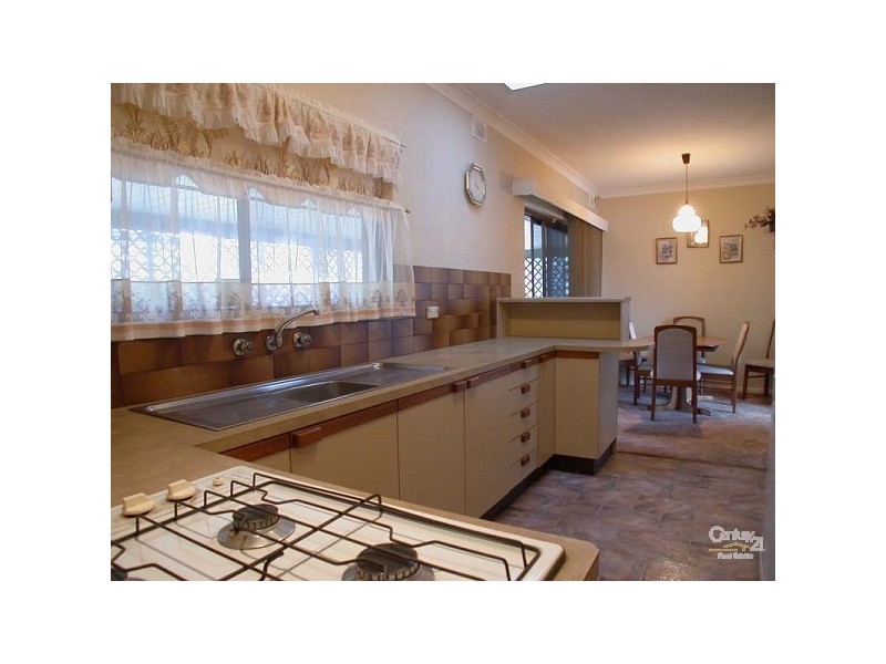 12 Taylor Street, Reynella SA 5161