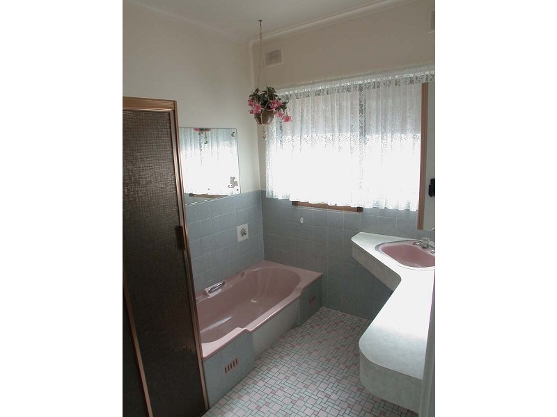 12 Taylor Street, Reynella SA 5161