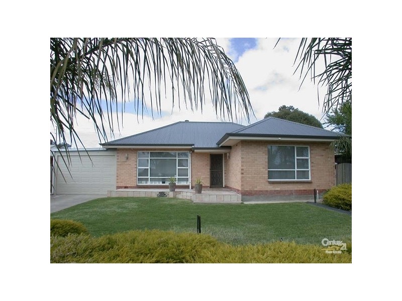 8 Ellis Avenue, Morphett Vale SA 5162
