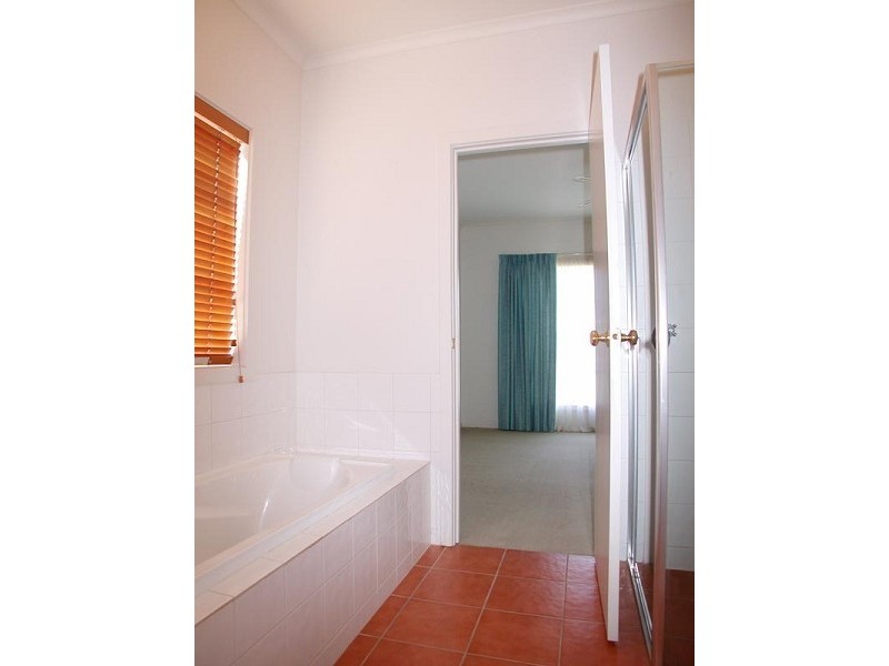 2 Trafalgar Street, Port Noarlunga South SA 5167