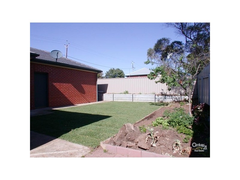 2 Trafalgar Street, Port Noarlunga South SA 5167