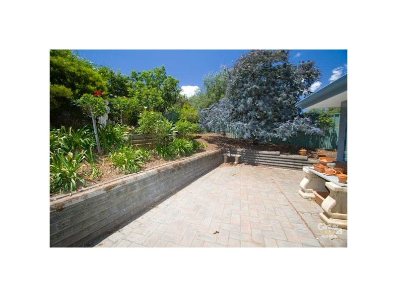 8 Elmwood Court, Onkaparinga Hills SA 5163