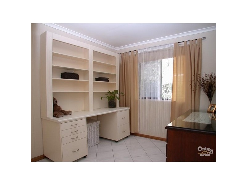 24 Ernest Crescent, Happy Valley SA 5159