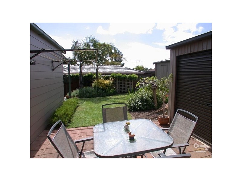 8 Bayton Road, Huntfield Heights SA 5163