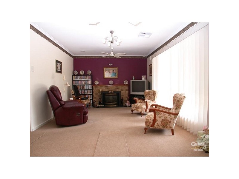 101 Adams Road, Trott Park SA 5158