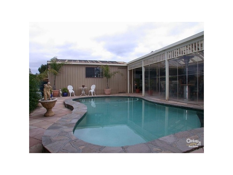 101 Adams Road, Trott Park SA 5158