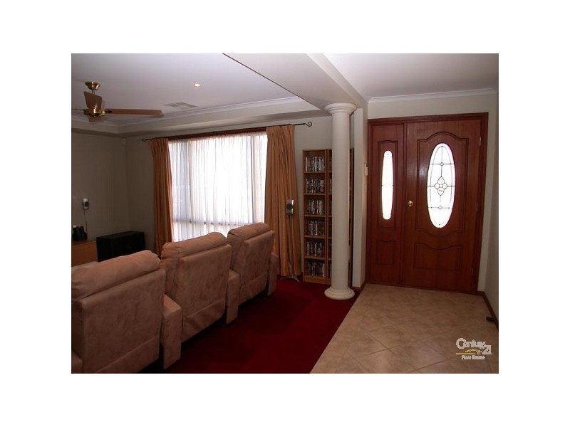 15 Victor Harbor Road, Old Noarlunga SA 5168