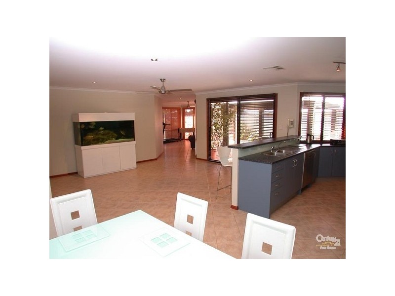 15 Victor Harbor Road, Old Noarlunga SA 5168