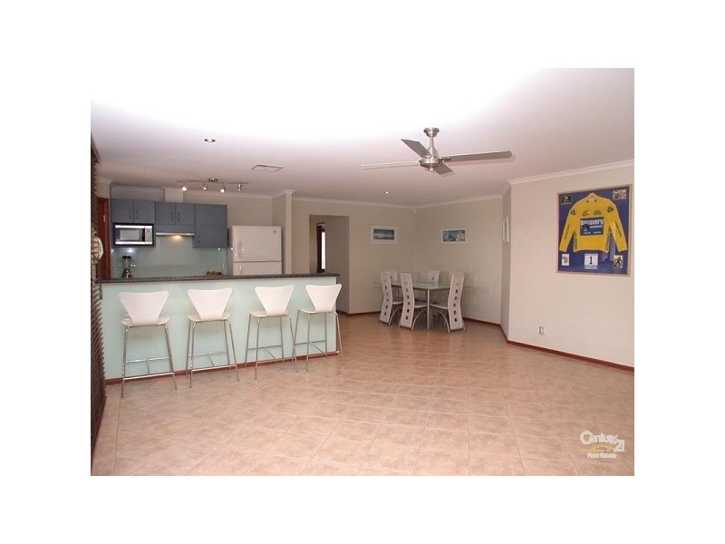 15 Victor Harbor Road, Old Noarlunga SA 5168