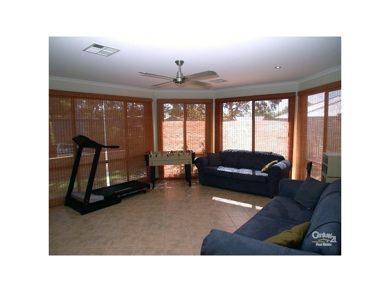 15 Victor Harbor Road, Old Noarlunga SA 5168