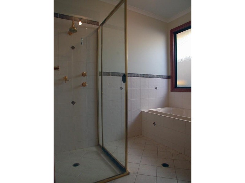 15 Victor Harbor Road, Old Noarlunga SA 5168