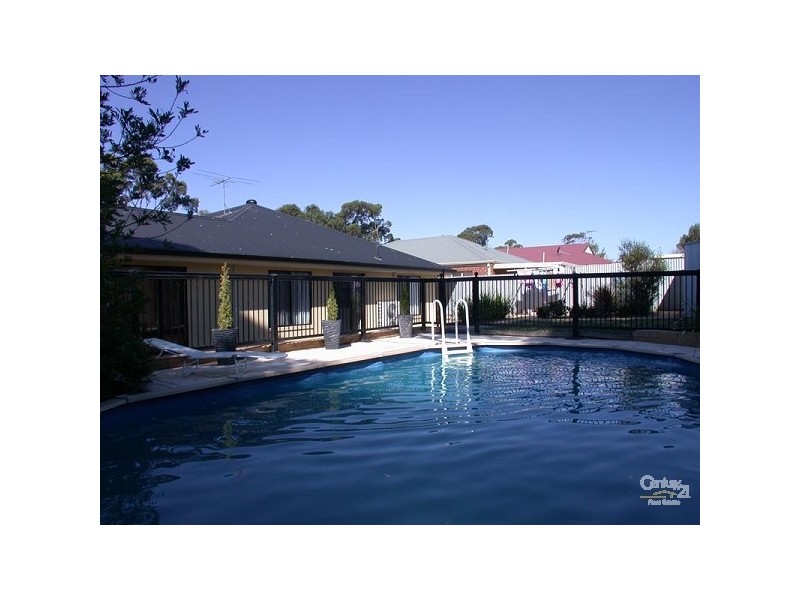 15 Victor Harbor Road, Old Noarlunga SA 5168