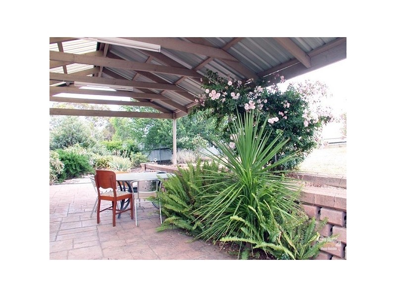 3 Kingsbridge Drive, Morphett Vale SA 5162