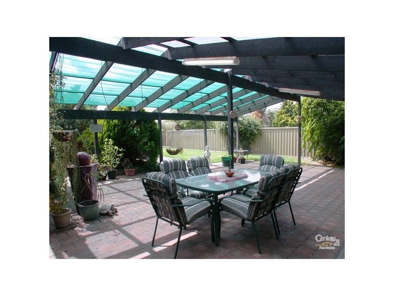 12 Mustang Crescent, Woodcroft SA 5162