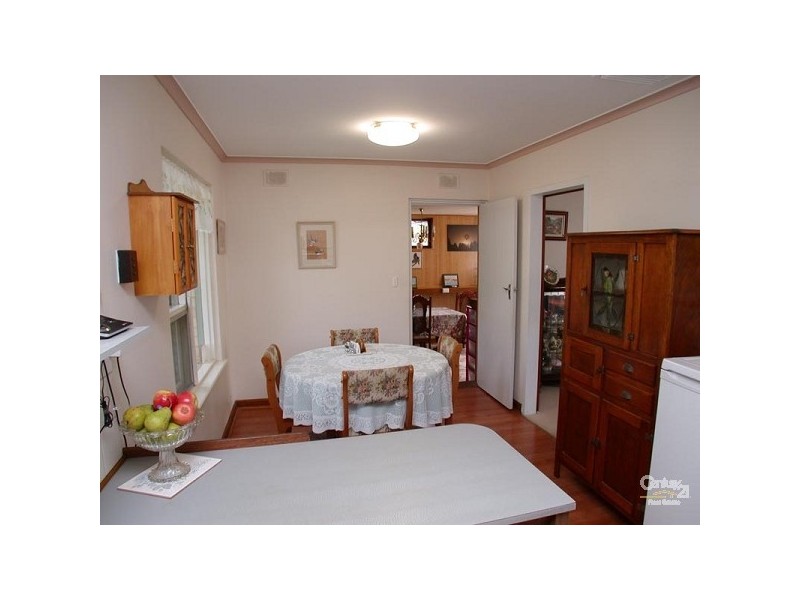 3 Hender Avenue, Port Noarlunga SA 5167