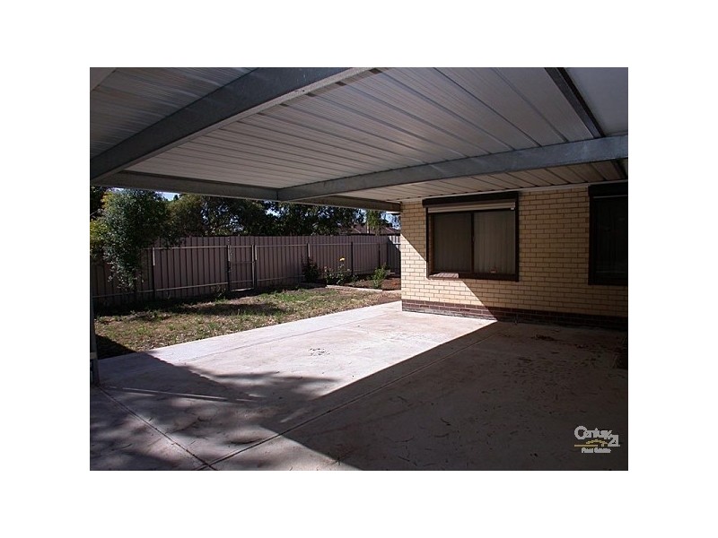 25 Playford Drive, Morphett Vale SA 5162