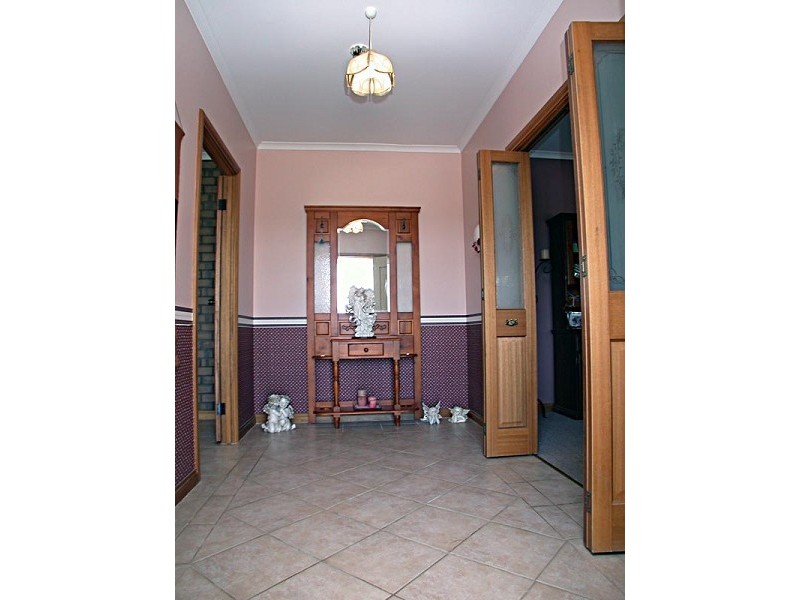 6 Merinda Court, Morphett Vale SA 5162