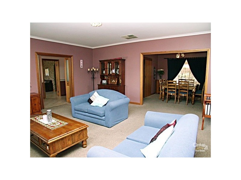 6 Merinda Court, Morphett Vale SA 5162