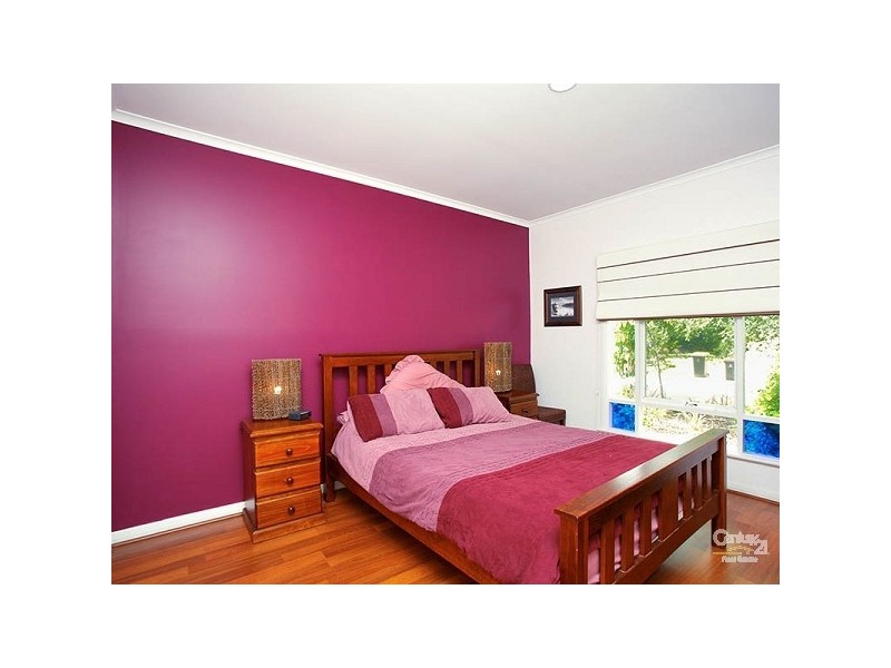 1 Sunderland Crescent, Seaford SA 5169