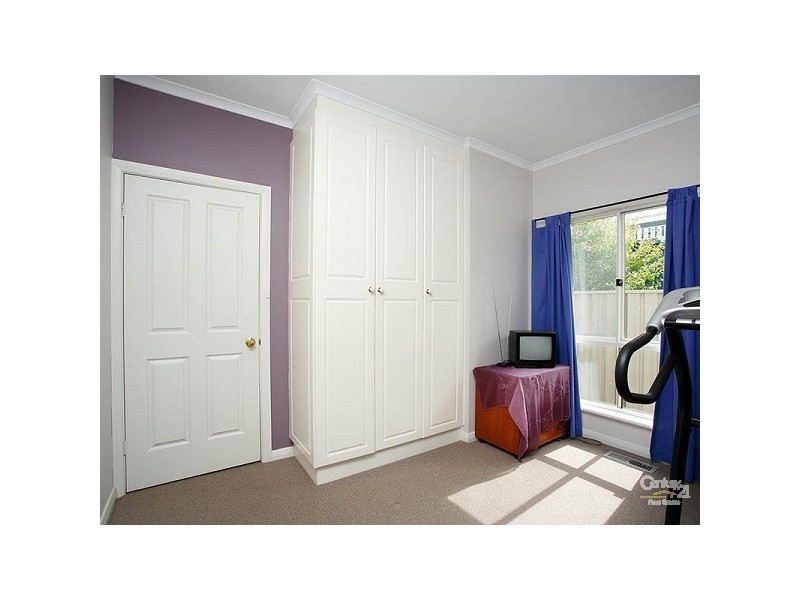 1 Sunderland Crescent, Seaford SA 5169
