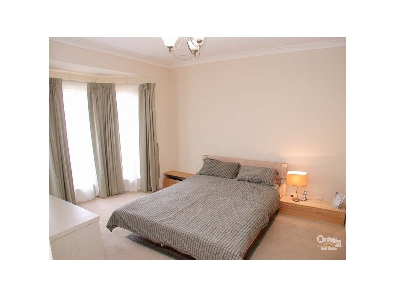 3 Erebus Glen, Hallett Cove SA 5158
