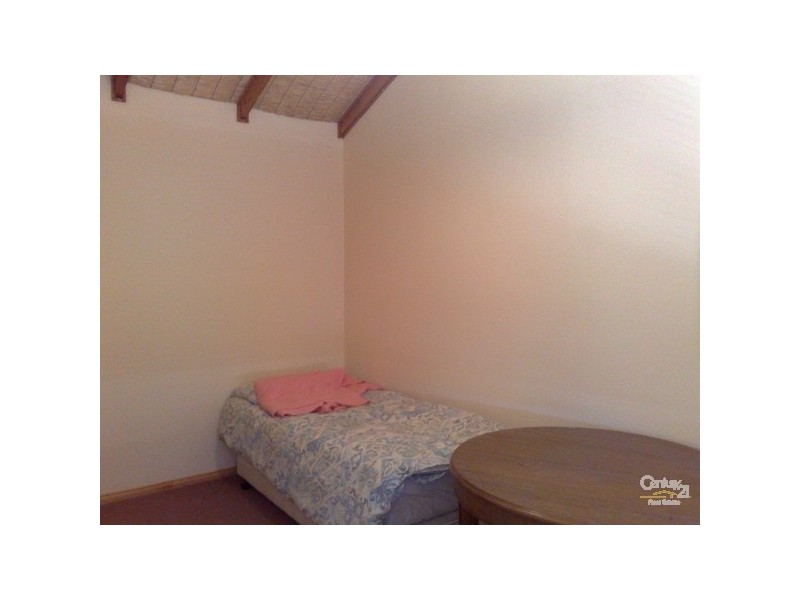 1 Mentone Parade, O’sullivan Beach SA 5166