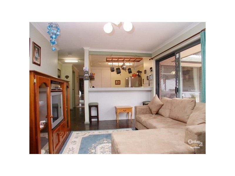 18 Oakridge Rise, Huntfield Heights SA 5163