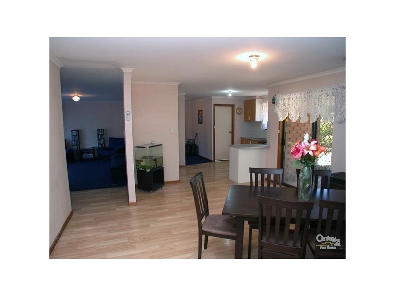 1 Jagger Crescent, Woodcroft SA 5162