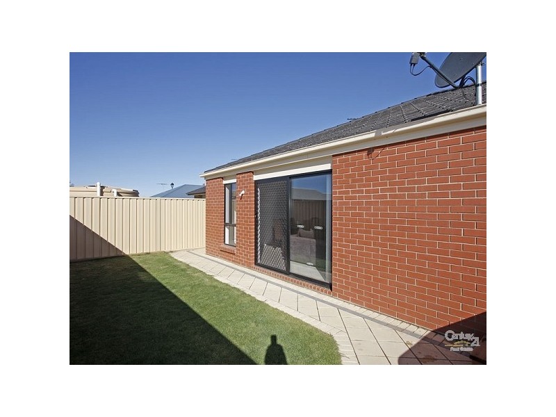 5 Stern Road, Seaford Meadows SA 5169