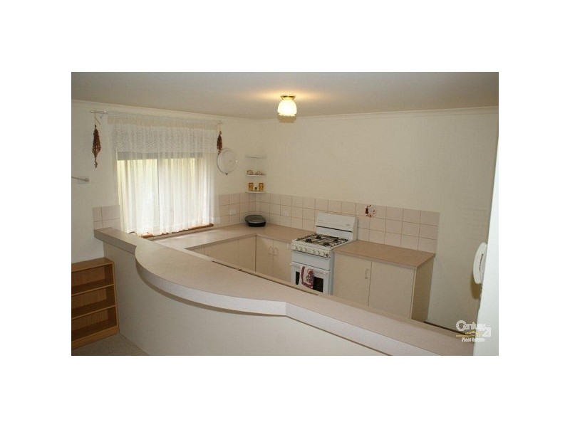 7-1 Bordeaux Drive, Woodcroft SA 5162