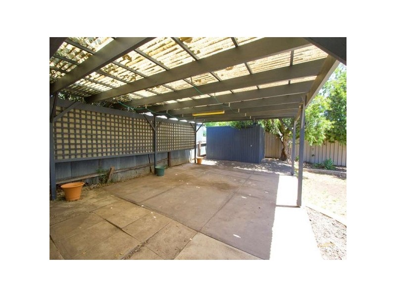 35 Kentwood Road, Morphett Vale SA 5162