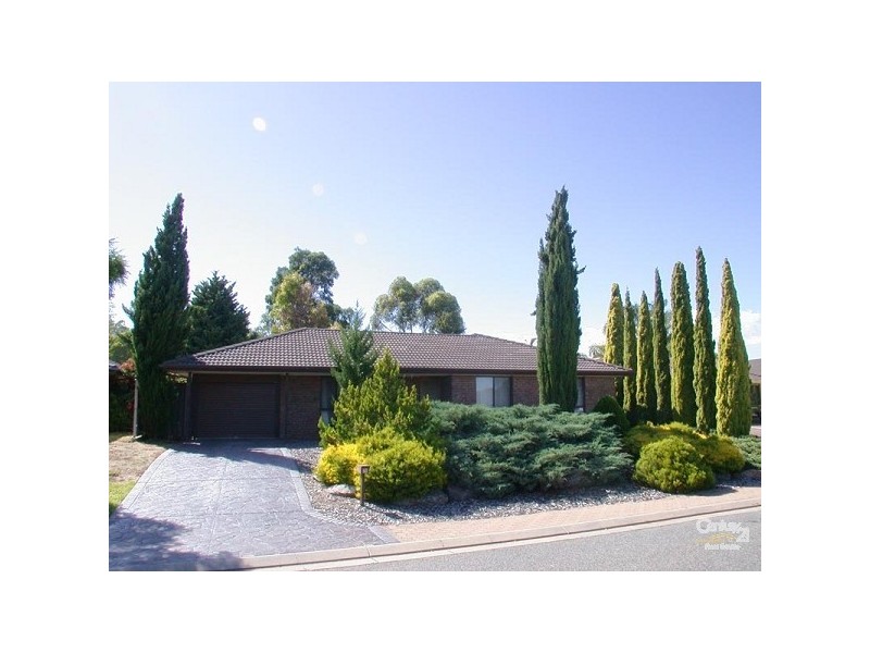 38 Oldborough Drive, Onkaparinga Hills SA 5163