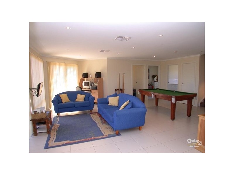 4 Kestrel Circuit, Seaford Rise SA 5169