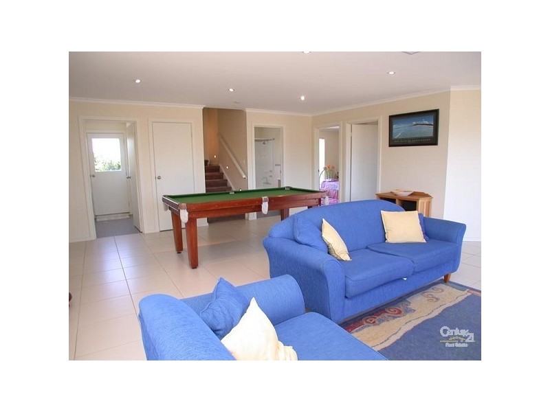 4 Kestrel Circuit, Seaford Rise SA 5169