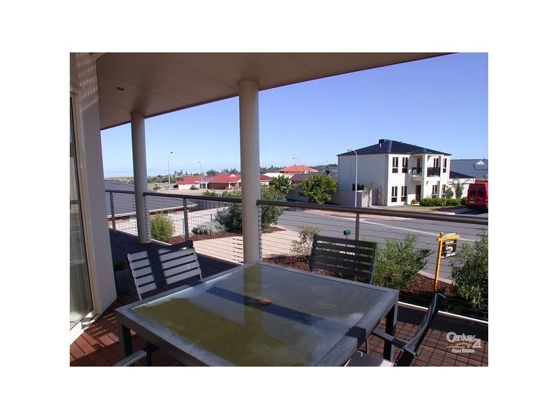 4 Kestrel Circuit, Seaford Rise SA 5169