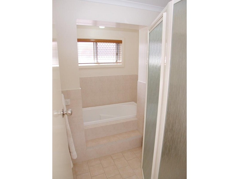 5 Blackwood Crescent, Morphett Vale SA 5162