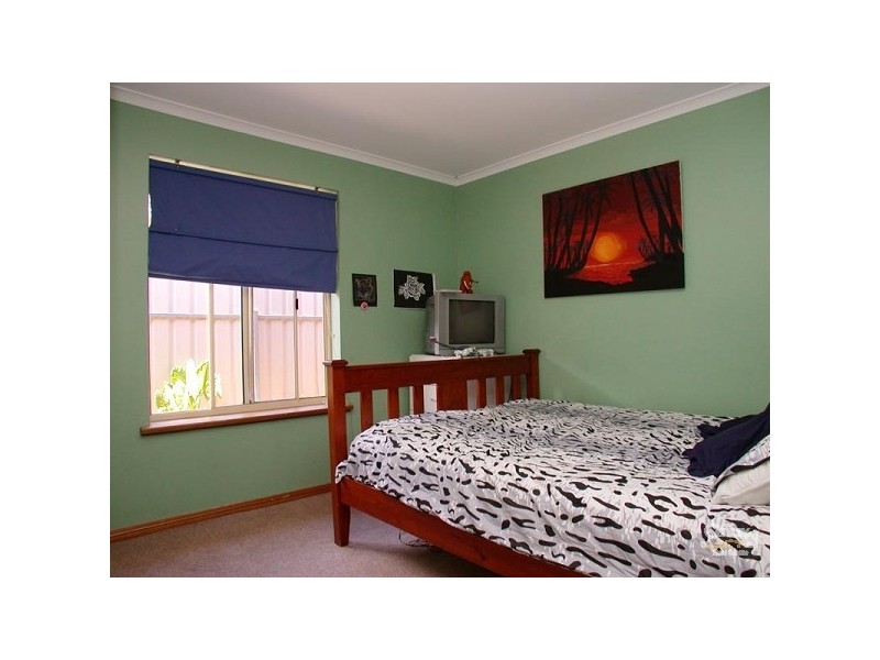 26 Lantern Drive, Seaford Rise SA 5169