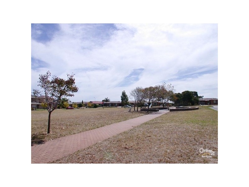 26 Lantern Drive, Seaford Rise SA 5169