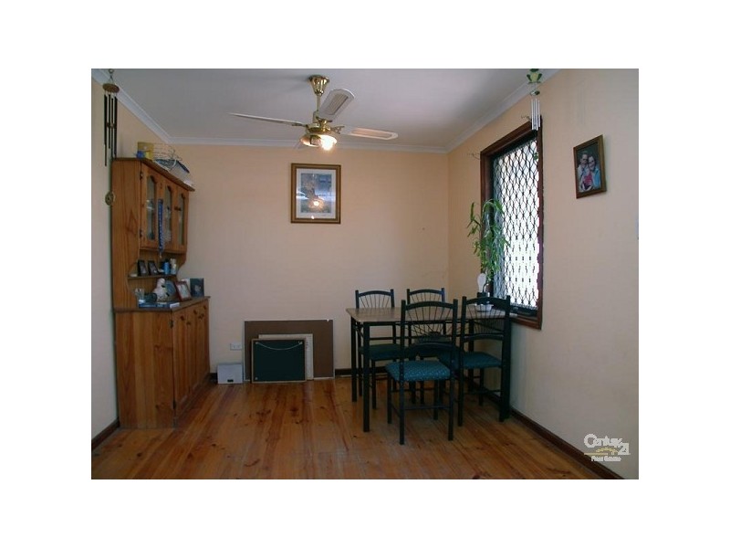 16 Cimaron Close, Morphett Vale SA 5162
