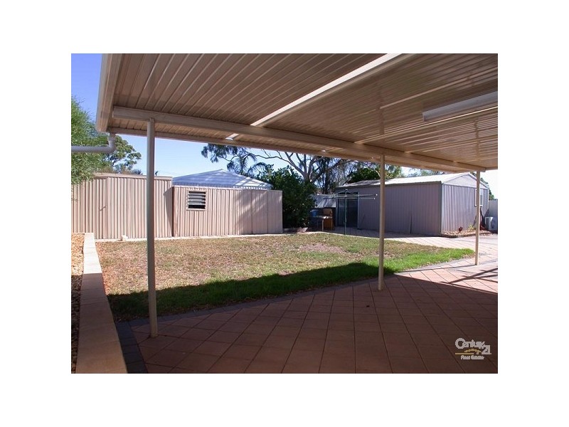 16 Cimaron Close, Morphett Vale SA 5162