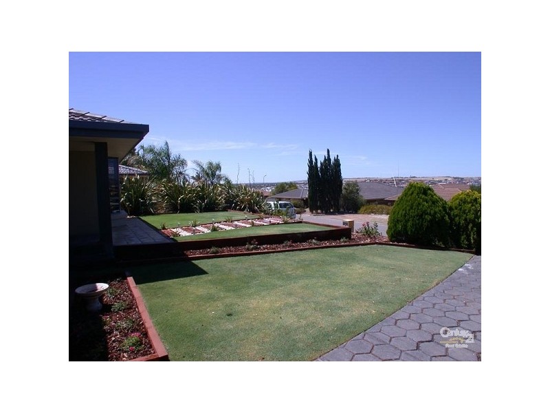 4 Ashford Court, Moana SA 5169