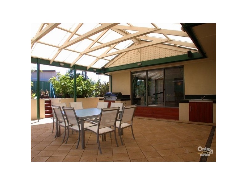 4 Ashford Court, Moana SA 5169