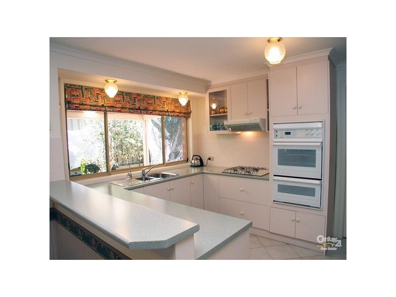 14 Oakhill Crescent, Morphett Vale SA 5162
