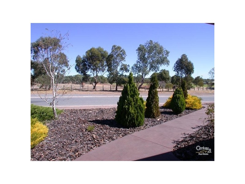 14 Oakhill Crescent, Morphett Vale SA 5162