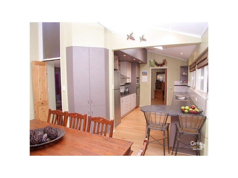 6 Karatta Ct, Hallett Cove SA 5158