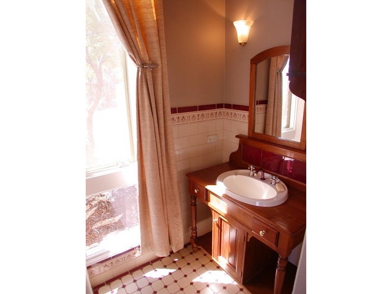 6 Karatta Ct, Hallett Cove SA 5158