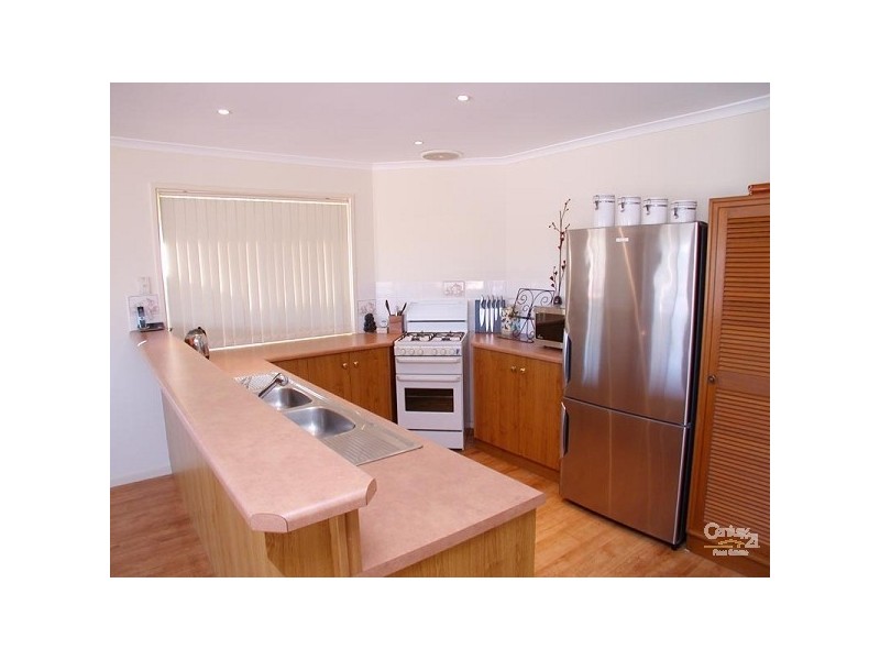 17 Ludgate Avenue, Trott Park SA 5158